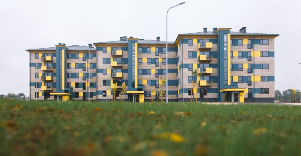 Mājokļu siltināšanas pirmrindnieki dalās pieredzē