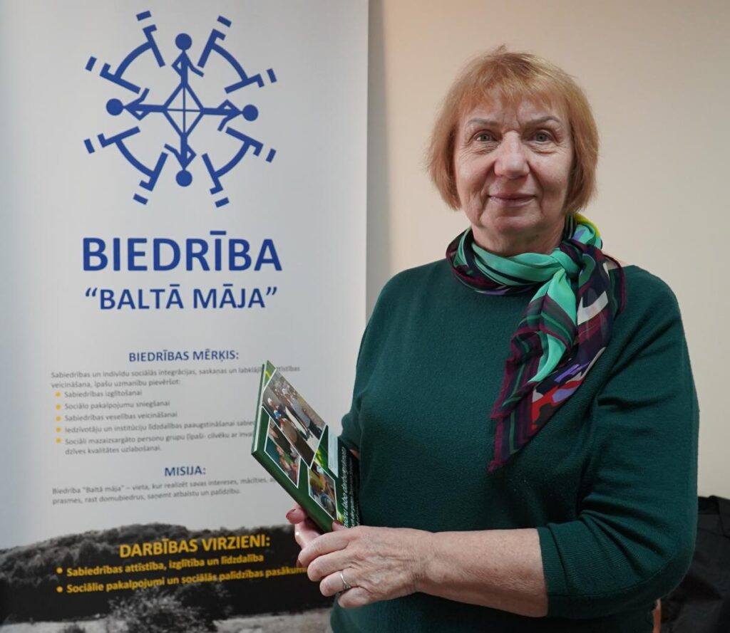 Līvānu “Baltās mājas” saime svin dzīvi un jubileju