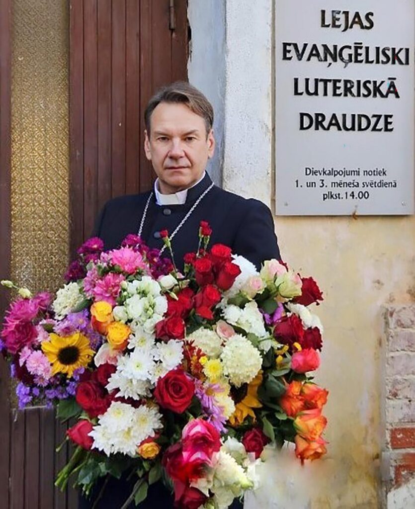 Lejasciema Lejas draudze nosvin pastāvēšanas 145. gadadienu