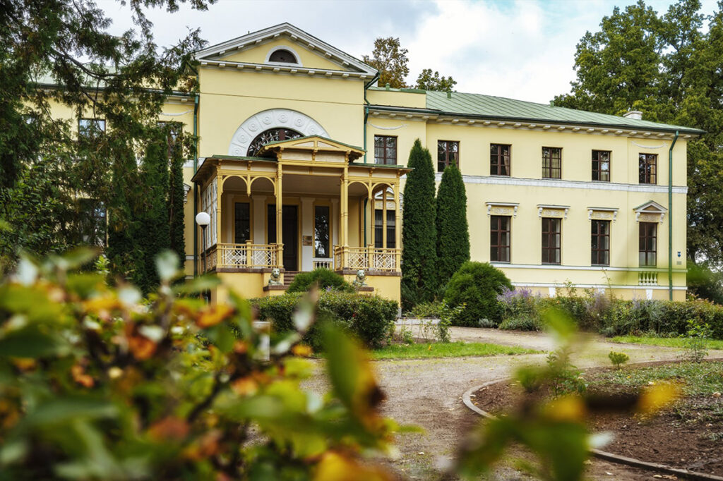 Jaunumi Naukšēnu muižas iepazīšanai
